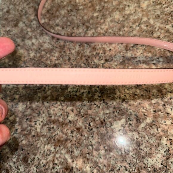 Brand new Gucci Pink thin Leather Belt comes with box and dustbag size 80 - Picture 4 of 13